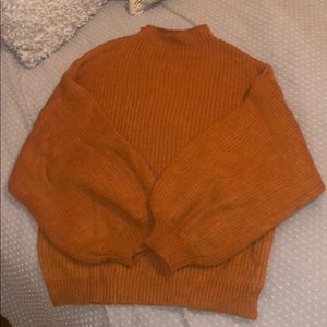 Never worn balloon sleeve sweater